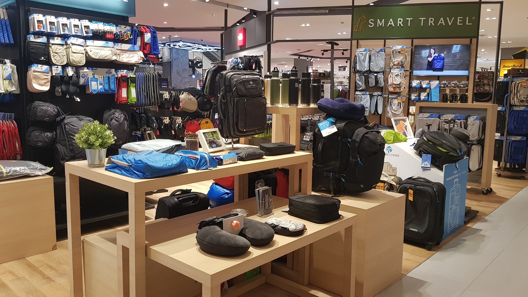 the smart shop travel